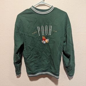 Disney Parks Winnie The Pooh Sweatshirt Xs Unisex Green Crew Neck Embroidered